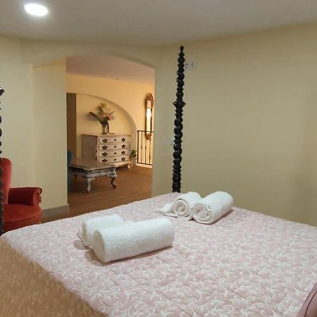 Grand Studio 52 Faro Bagian luar foto